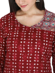 Red and White Motif Printed Pure Cotton Straight Kurta