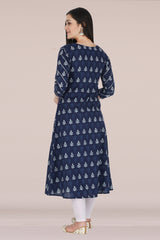 back view of women’s cotton Jaipuri printed kurti
