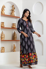 side view of cotton block print kurta with skirt