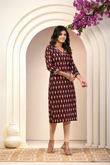 side view of Red & Black cotton block print kurti for women