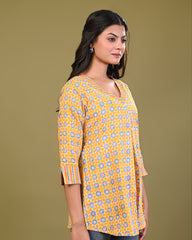 side view of cotton block print top for women
