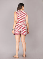 back view of women’s cotton printed night suit