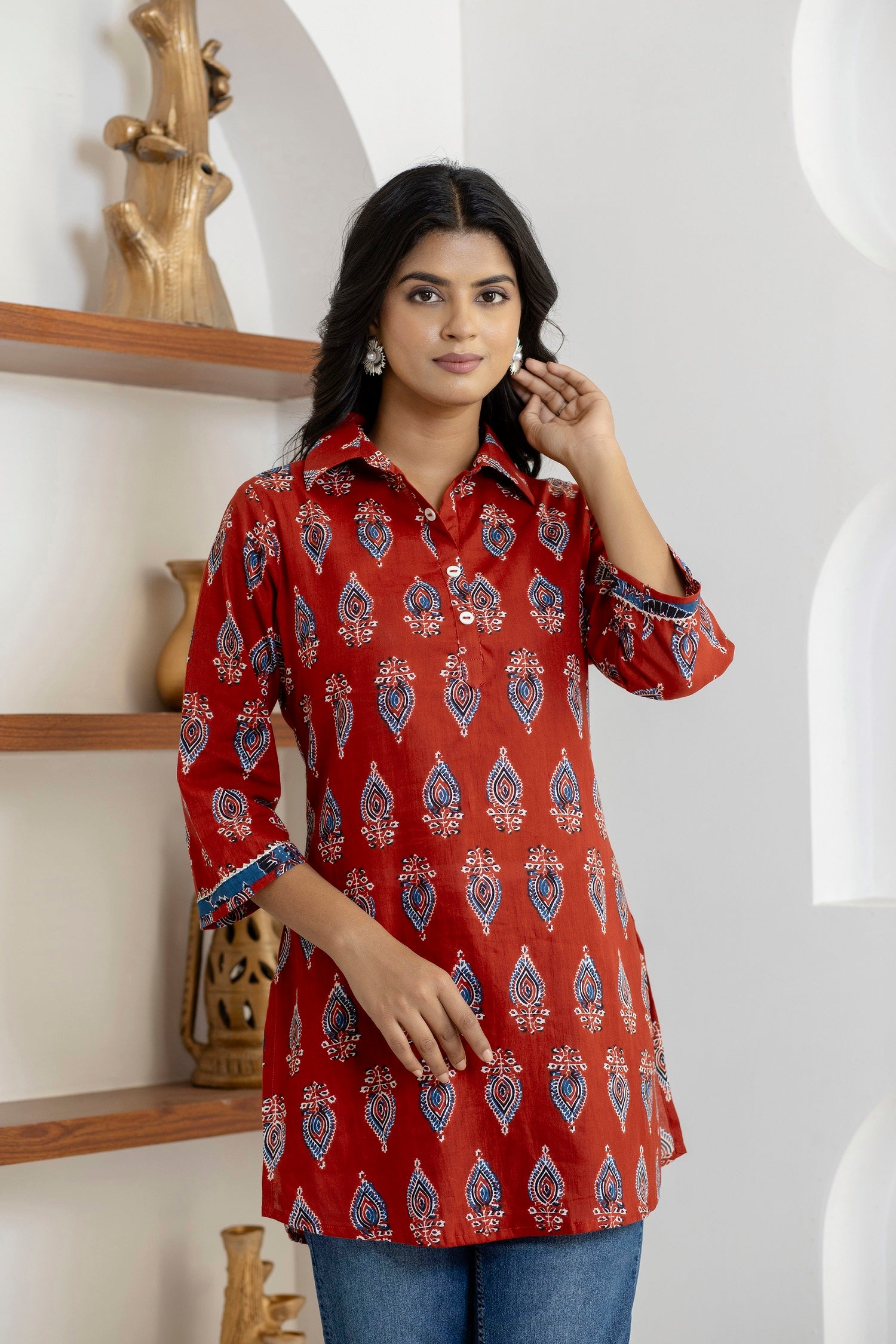 soft breathable cotton fabric texture in women’s top