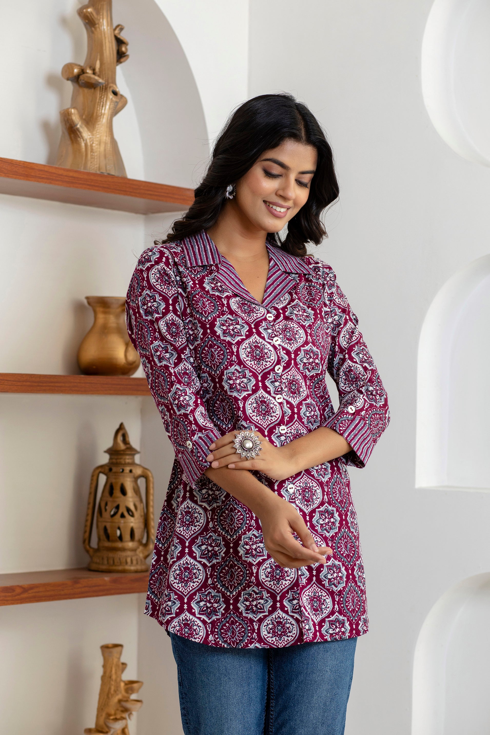 side view of cotton block print top for women