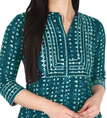 close-up of traditional Jaipuri block print on cotton kurti