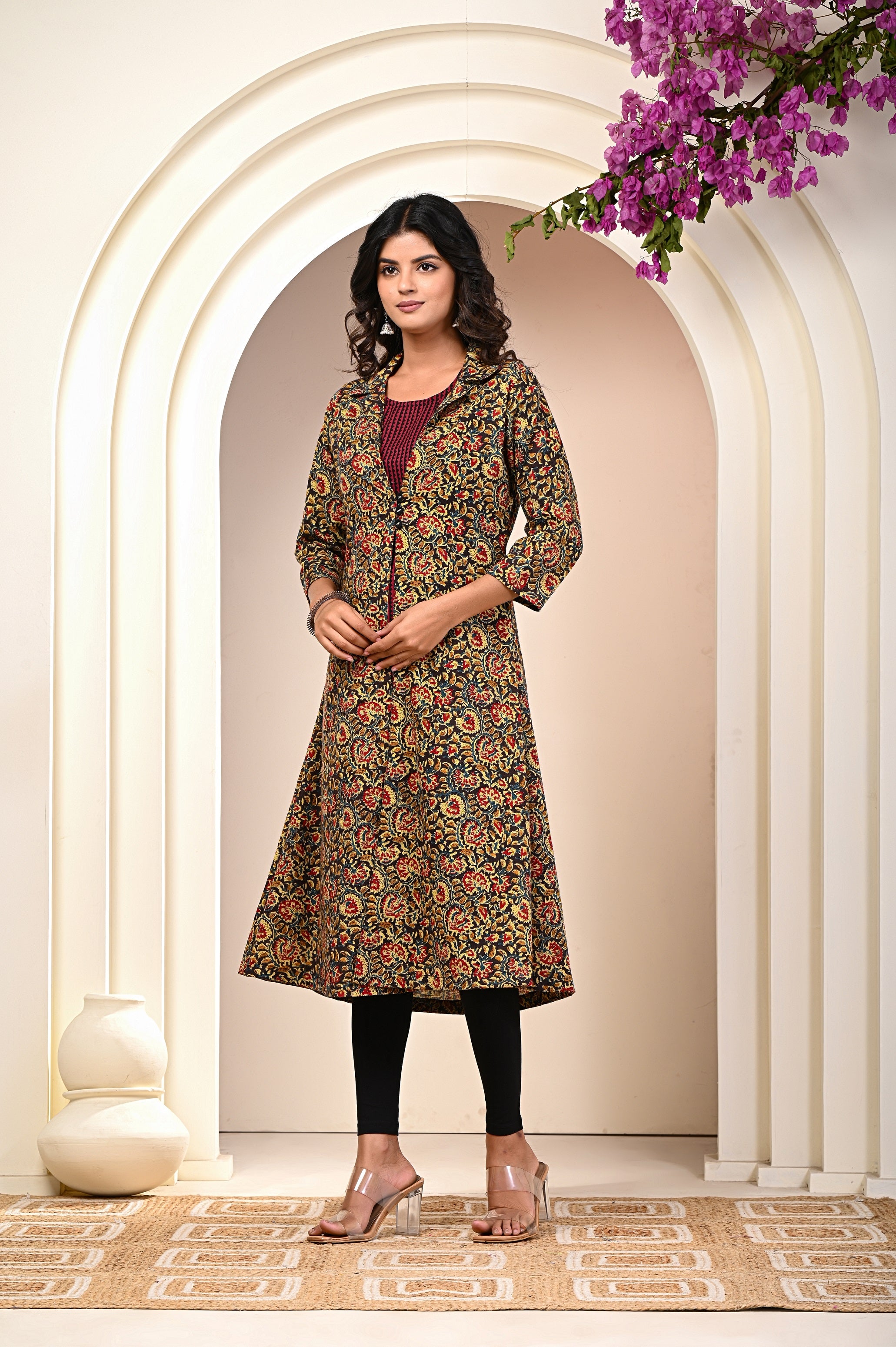 side view of cotton block print kurta with shrug