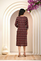 back view of women’s cotton Jaipuri printed kurti