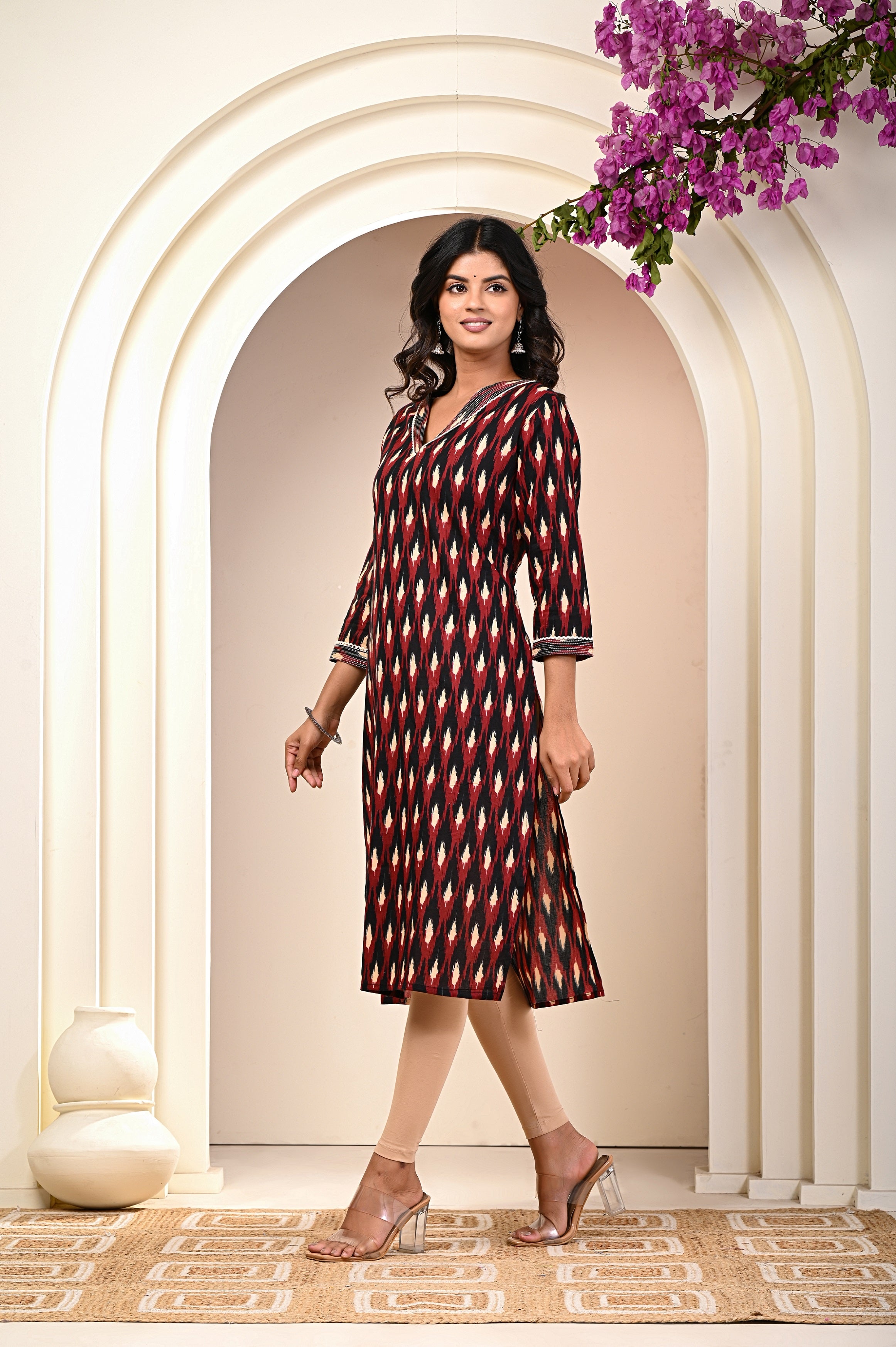 side view of Red & Black cotton block print kurti for women