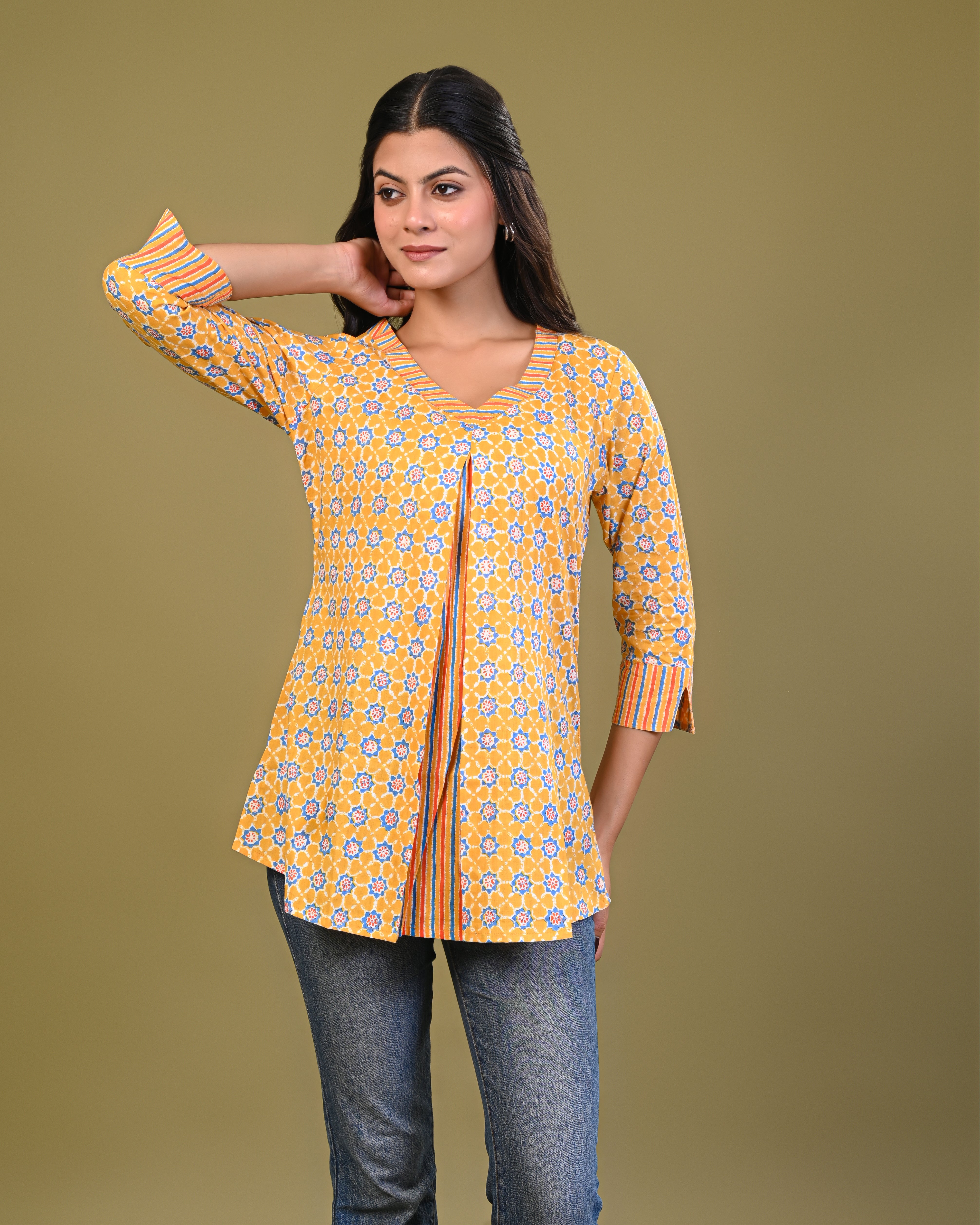 soft breathable cotton fabric texture in women’s top