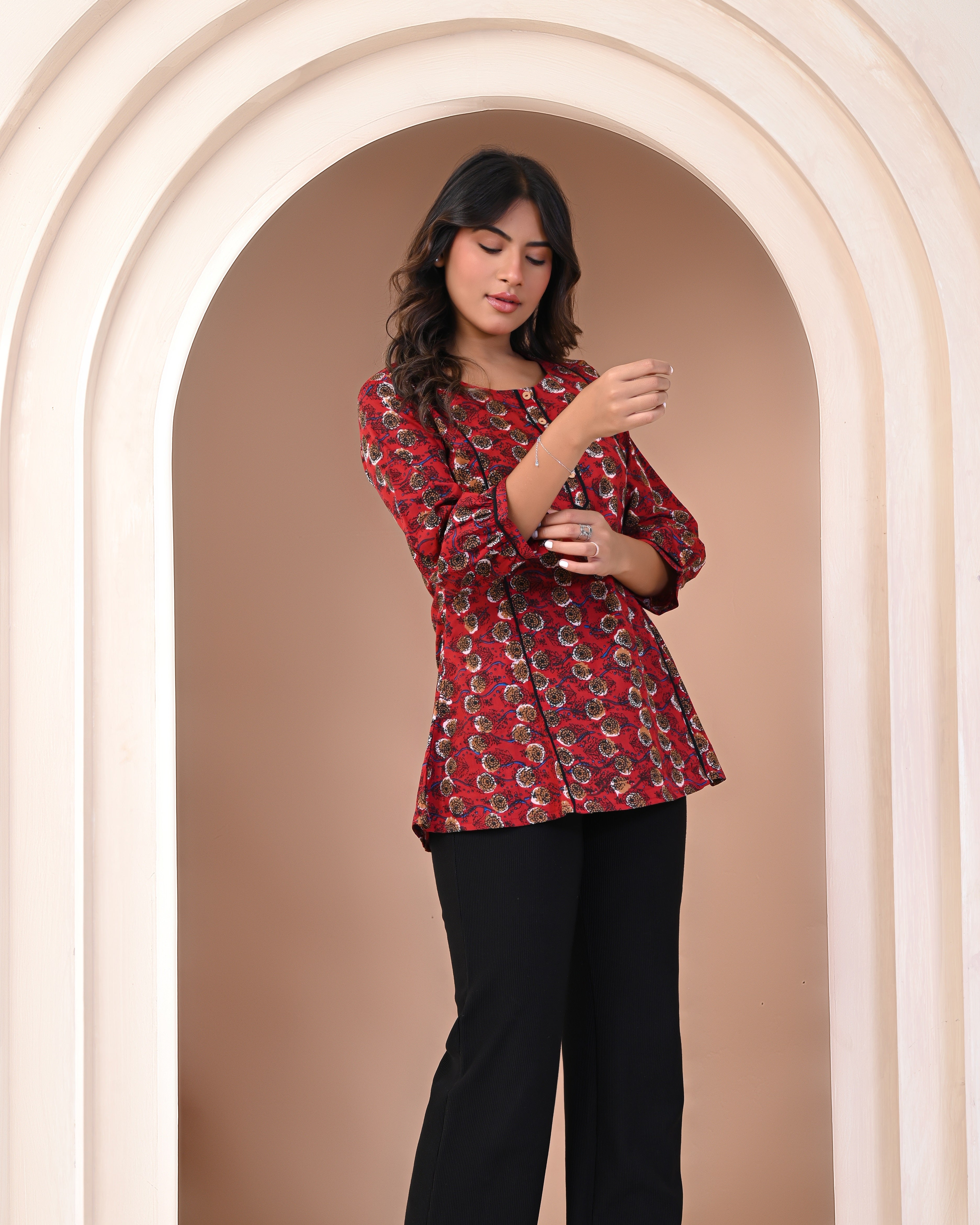 side view of cotton block print top for women