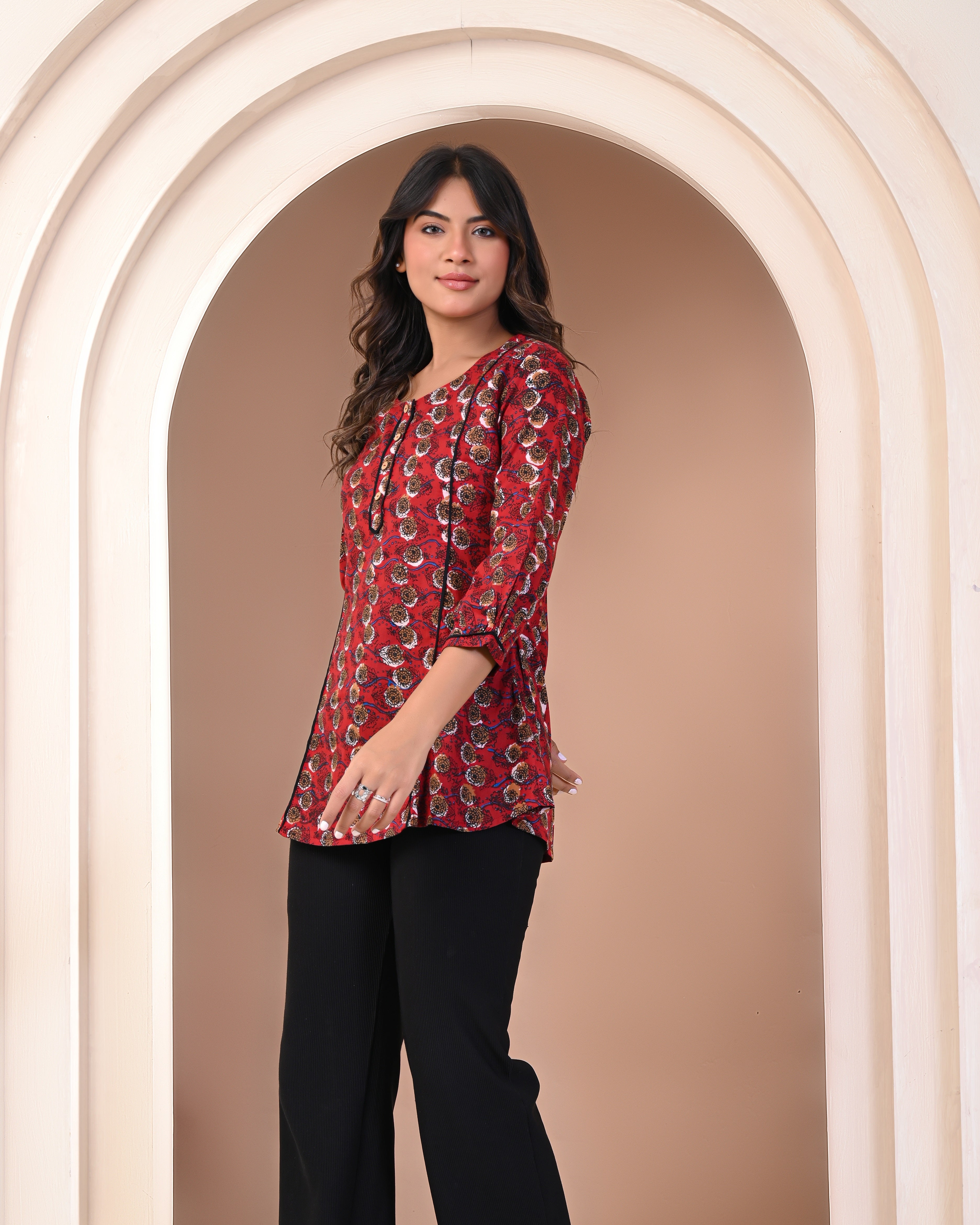 side view of cotton block print top for women