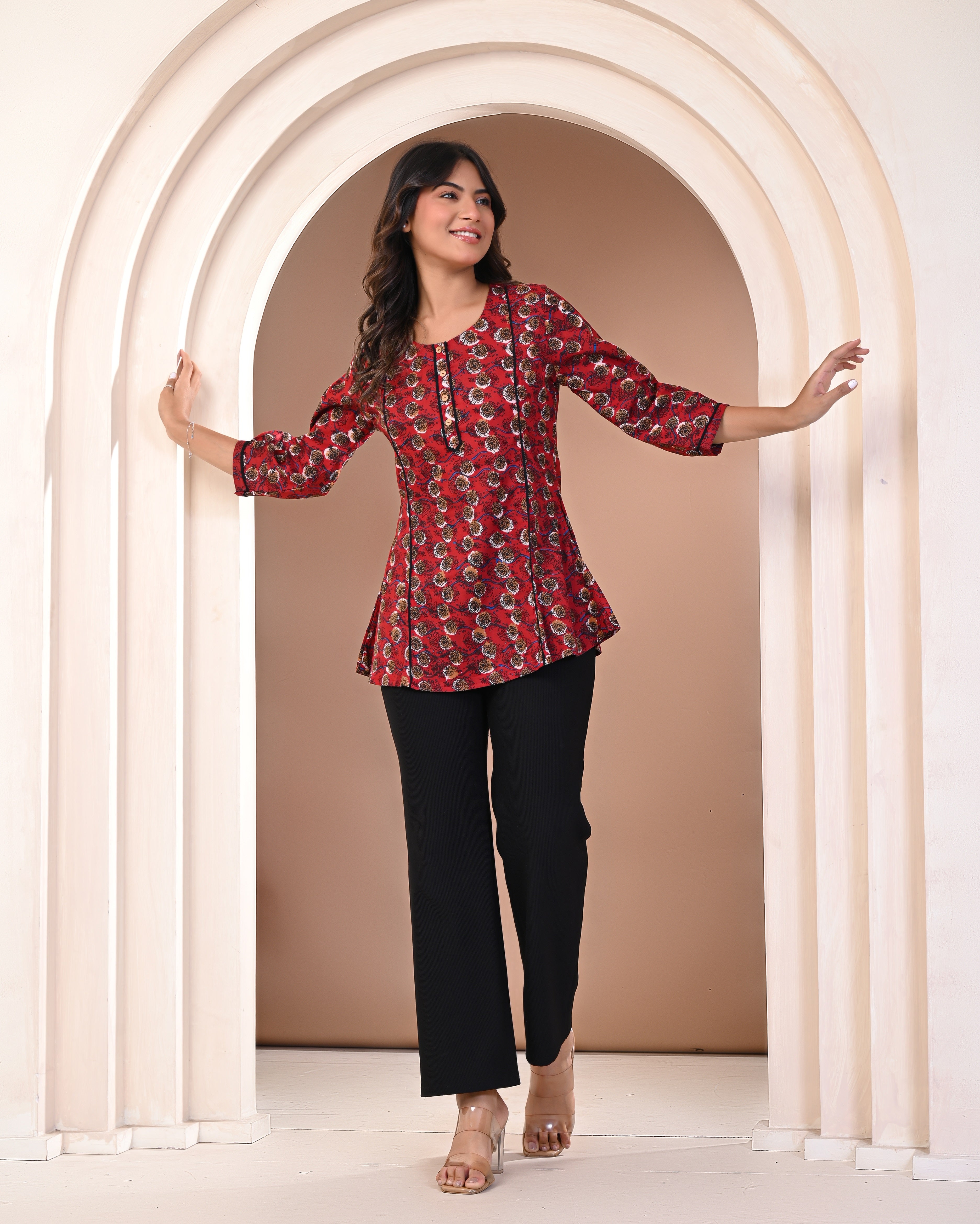 soft breathable cotton fabric texture in women’s top