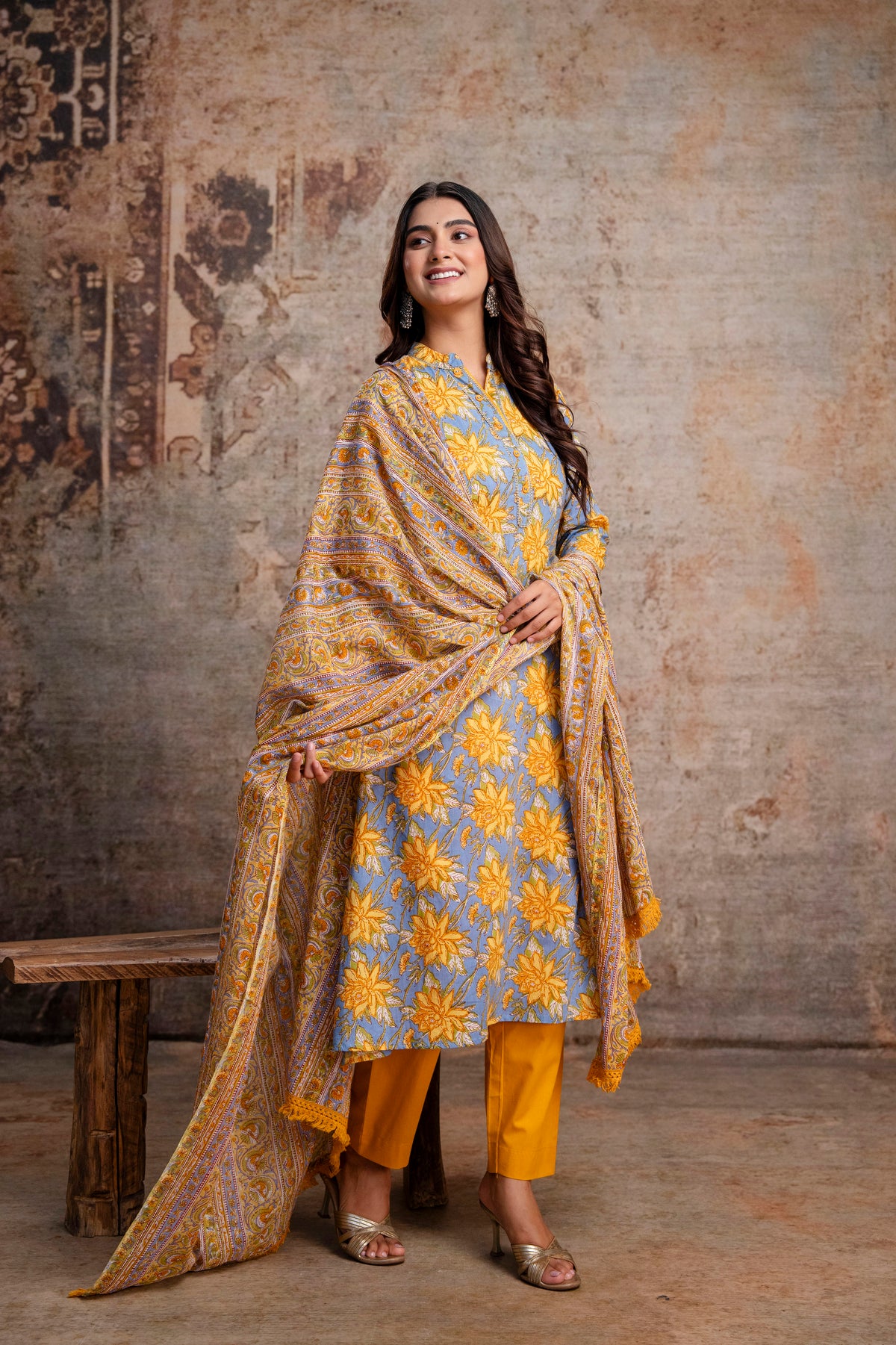 Greyish Blue Floral Printed Pure Cotton Straight Kurta with Trousers & Printed Dupatta