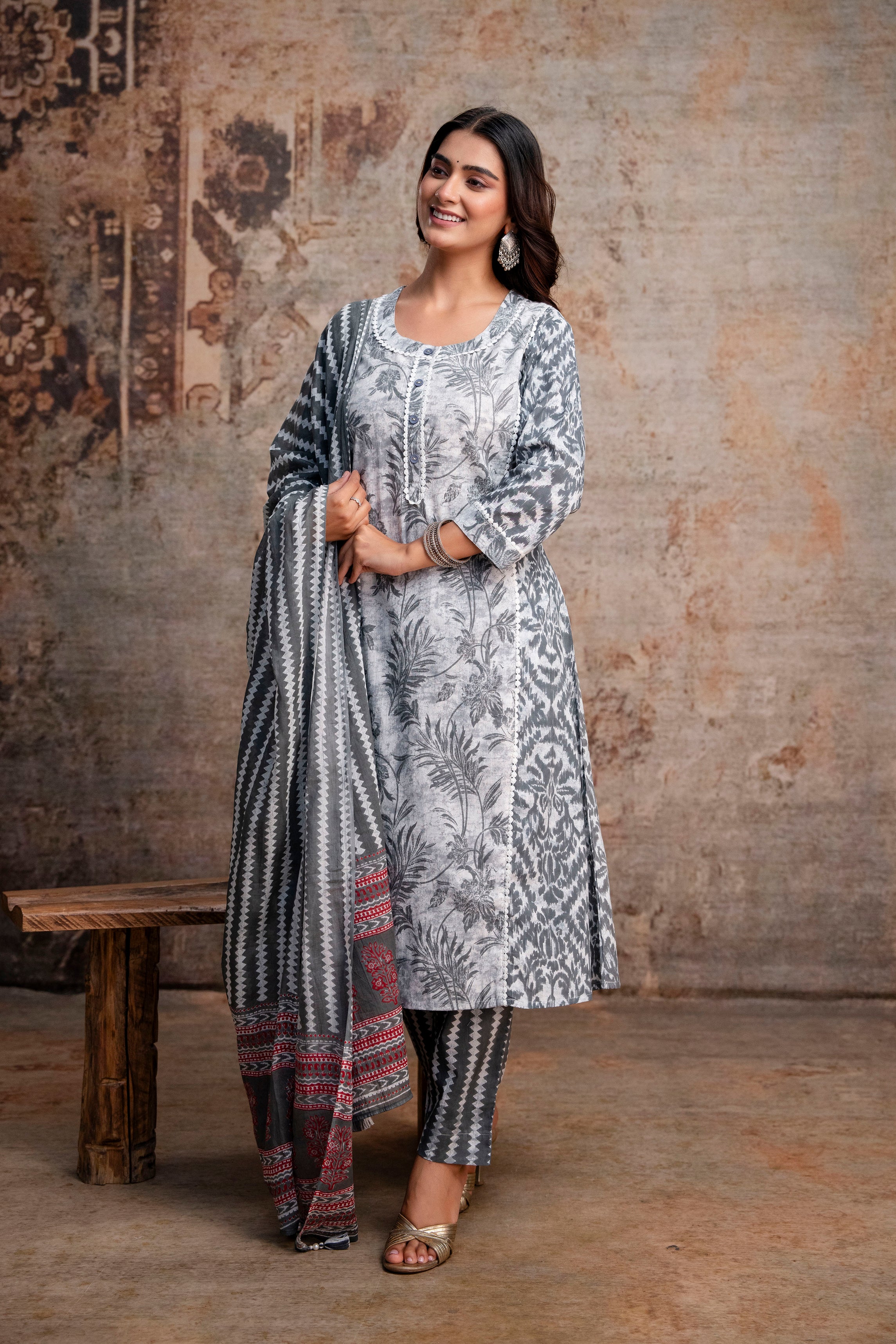 Grey & White Leaf Print Pure Cotton Kurta with Chevron Trousers & Dupatta