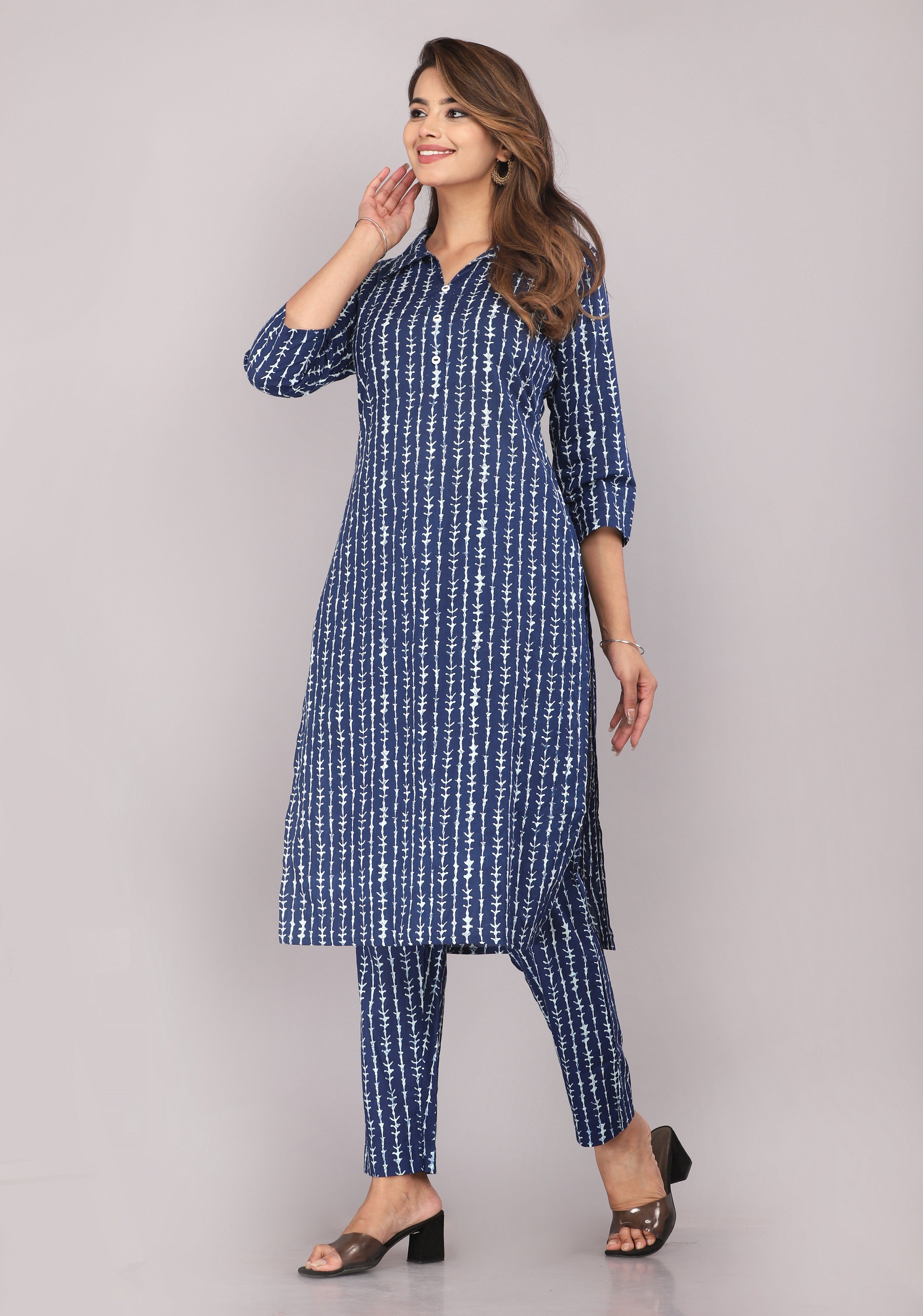 side view of cotton block print co-ord set for women