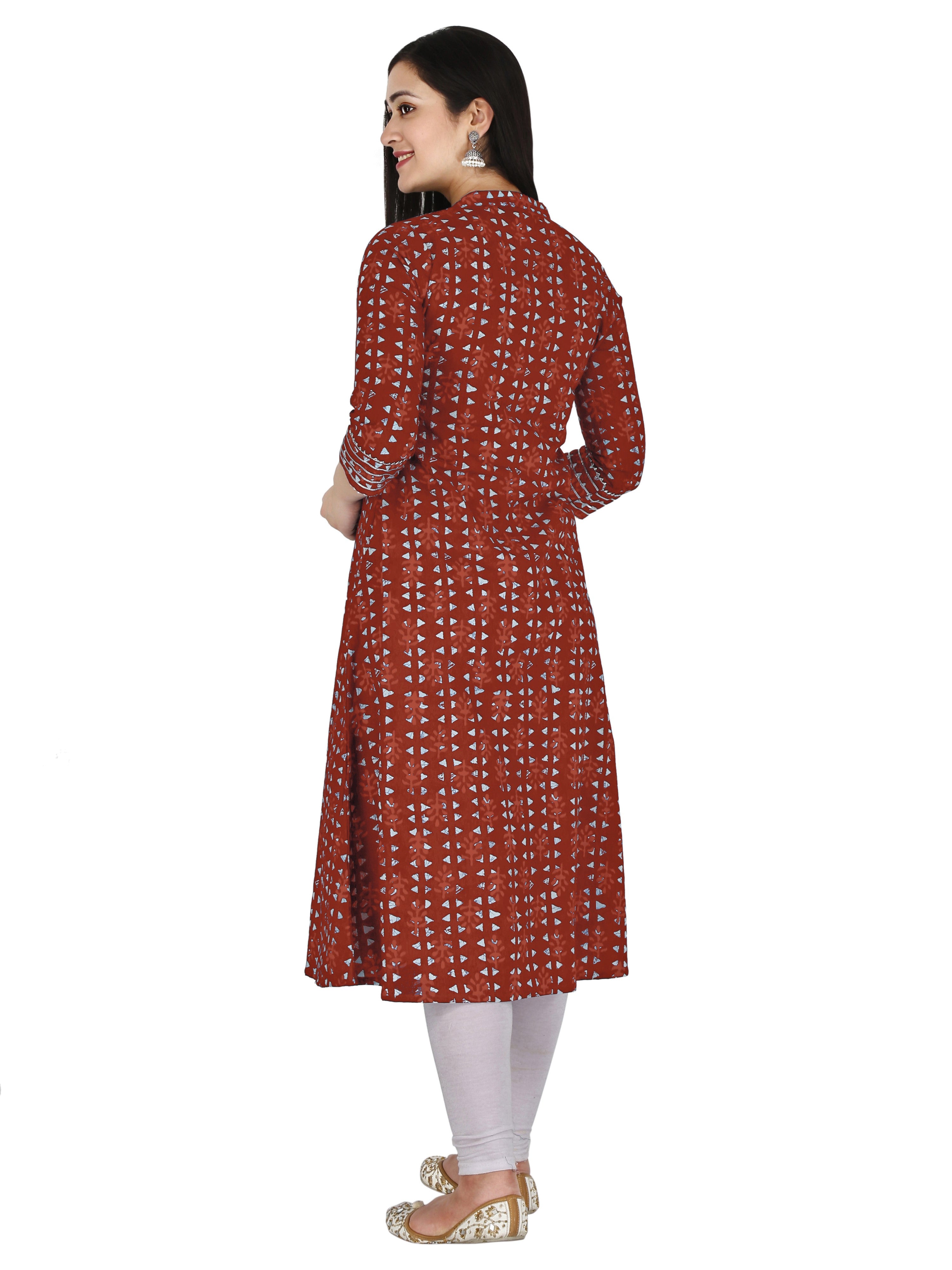 back view of women’s cotton Jaipuri printed kurti